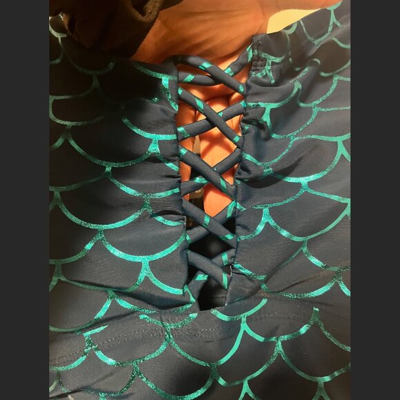 Torrid Slim Fix Wireless Lattice Front One Piece Swimsuit Mermaid Scales Blue 4X - Picture 6 of 8